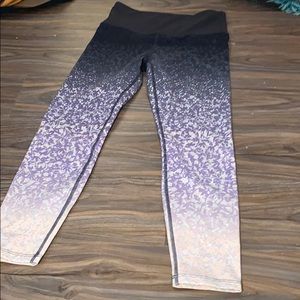 Capri yoga pants